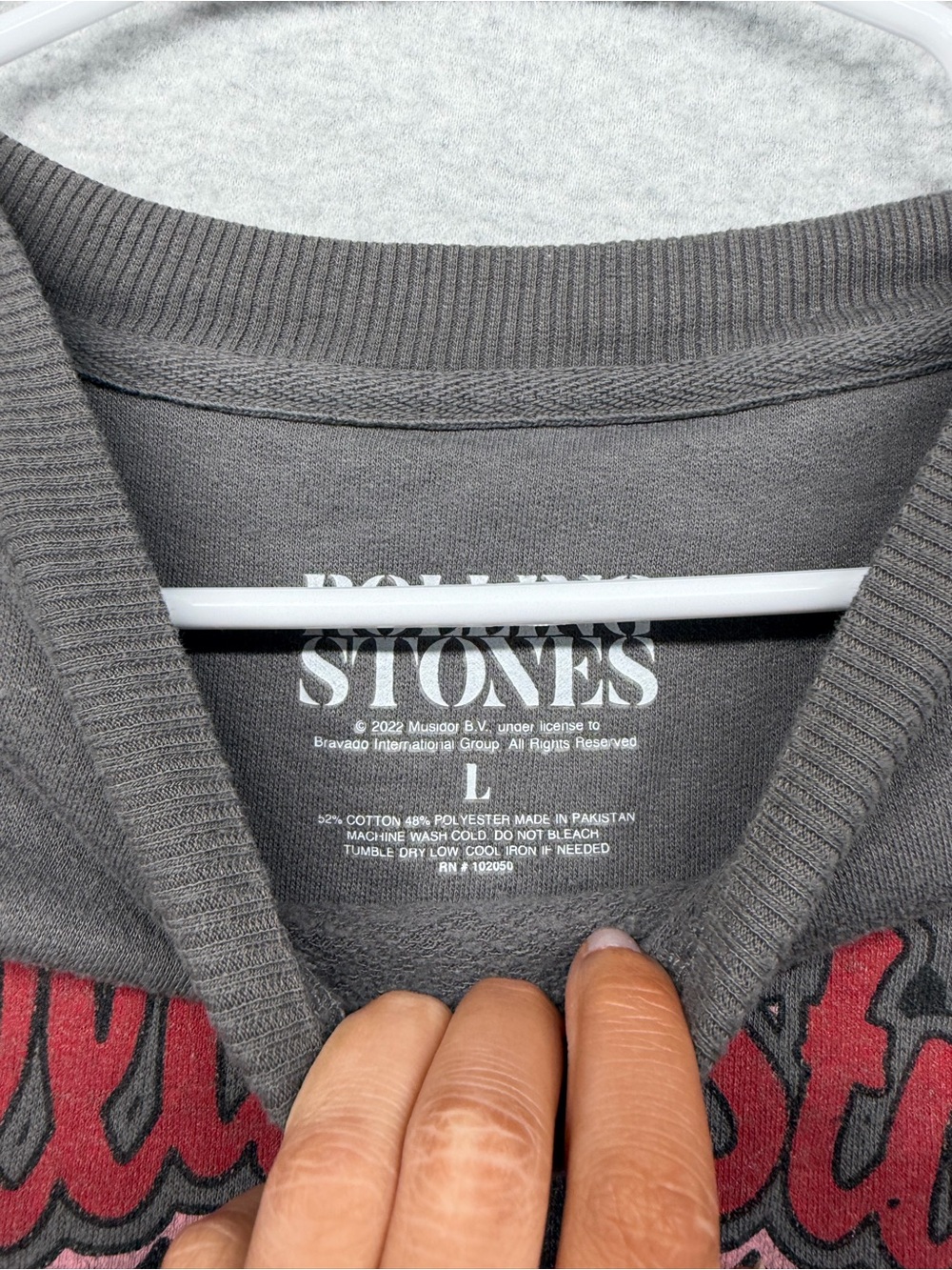 the Rolling Stones Gray Crewneck Sweatshirt with Red Tongue Graphic - Picture 3 of 6